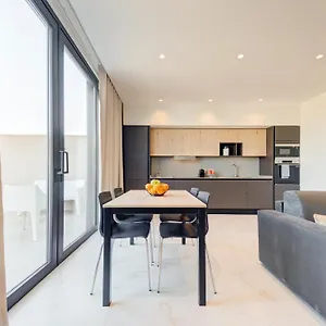 Mayfair By Premier Mt Malta